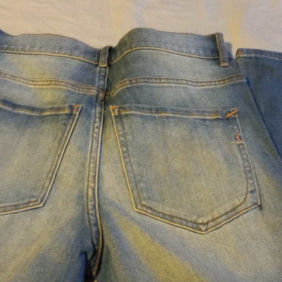 Express floral jeans size 6 reg - Picture 2 of 3